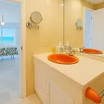 Διαμέρισμα Carlota Apartment- Frontline Εστεπόνα