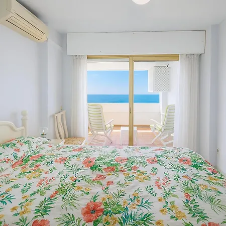 Carlota Apartment- Frontline Daire *
